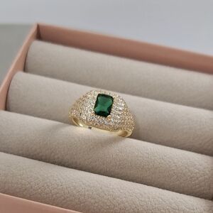Emerald Multi Diamonds ring